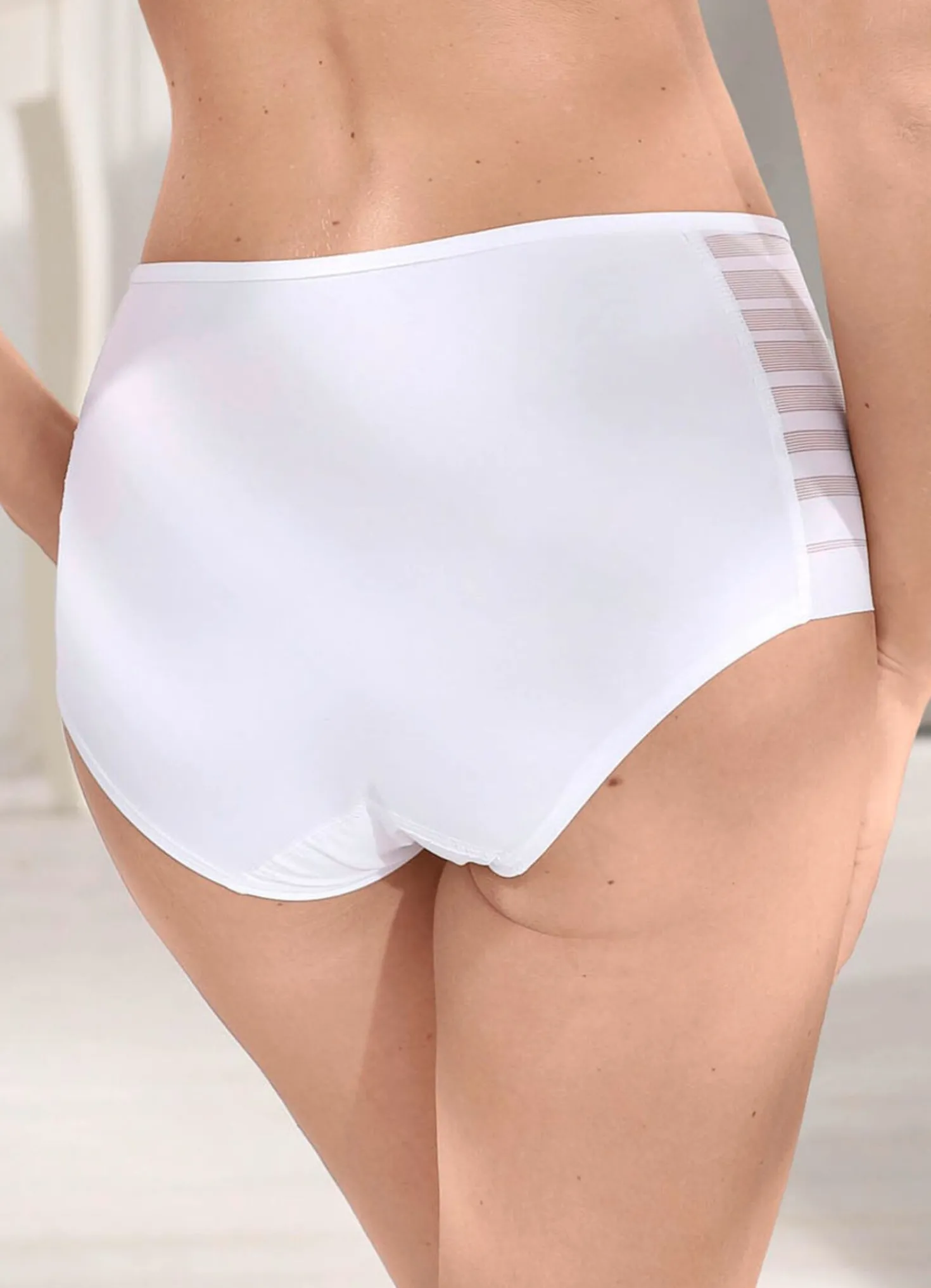 Miss Mary Miederslip mit halbtransparenten Einsätzen