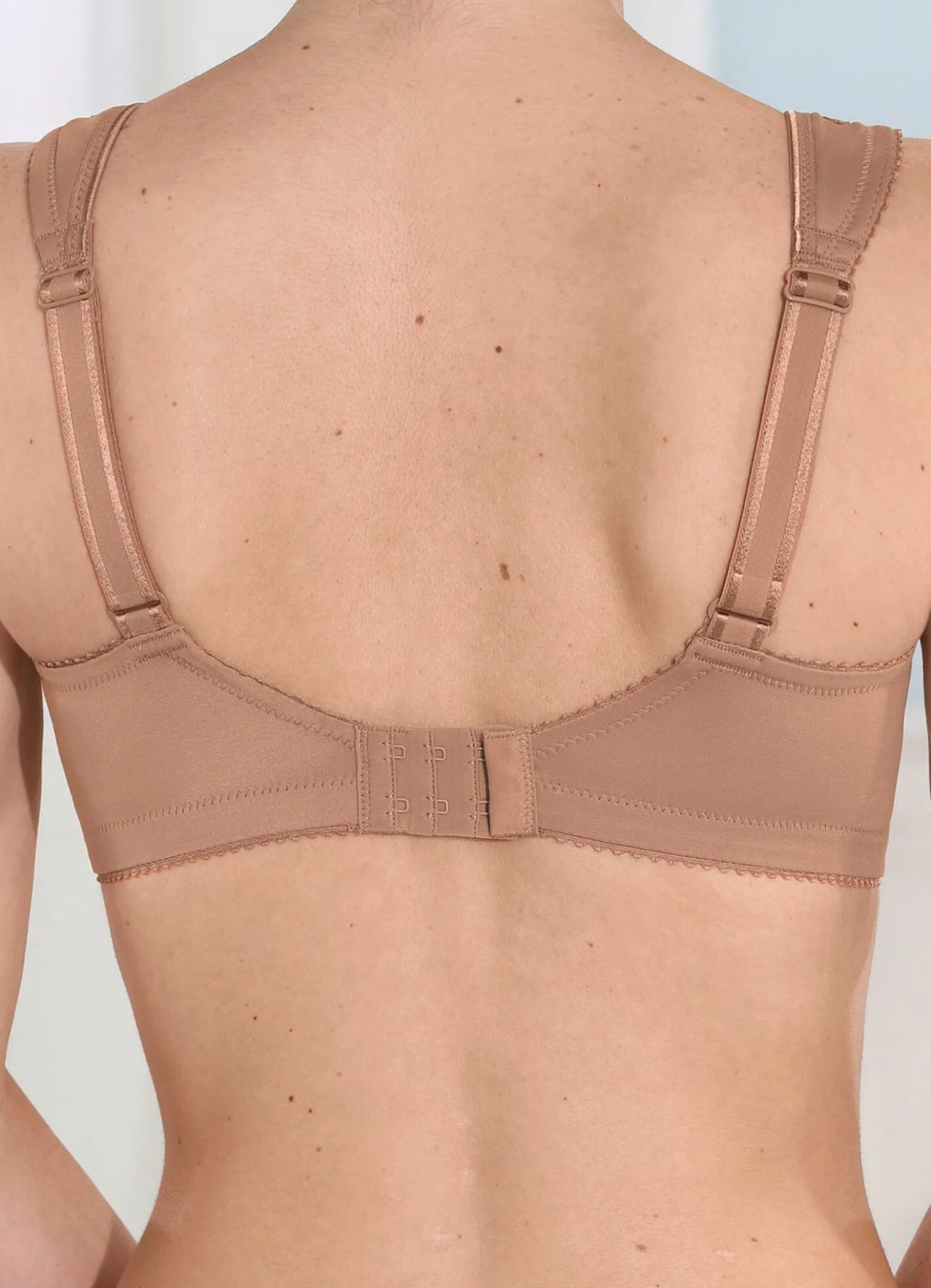 Miss Mary Minimizer-BH mit vorgeformten Cups