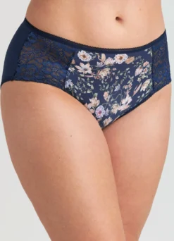 Miss Mary Slip mit farbharmonischem Floraldessin