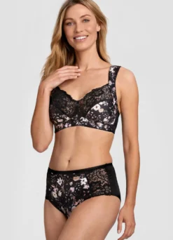 Miss Mary Slip mit farbharmonischem Floraldessin