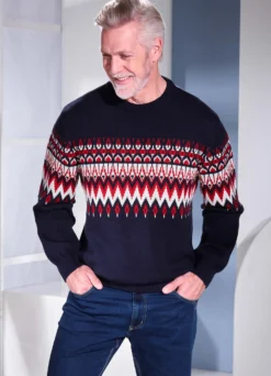 Modischer Rundhalspullover