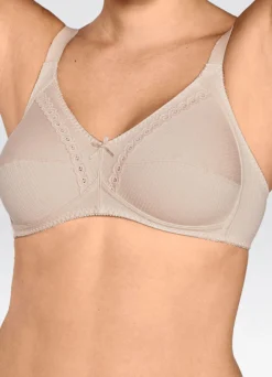 Naturana Zweierpack BH mit dekorativem Spitzenband in den Cups