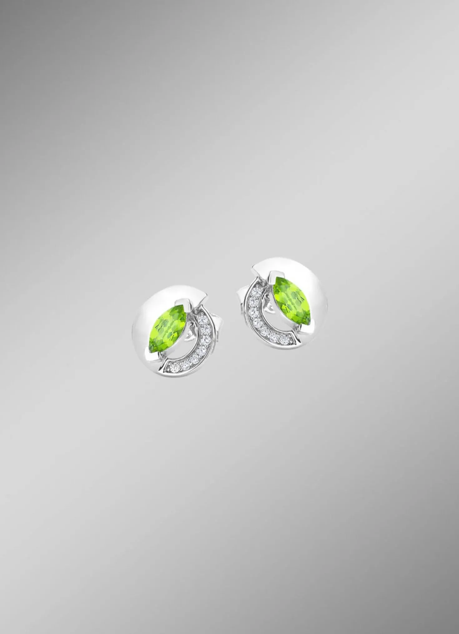 Ohrstecker mit echt Peridot und synth. Zirkonia