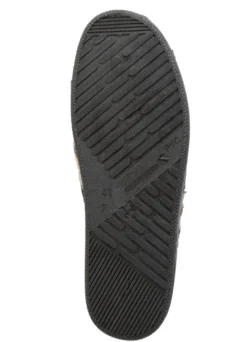 Pantoffel aus gemustertem Textilmaterial