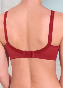 Playtex BH in Zauberkreuz Schnittform