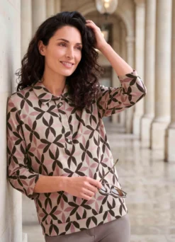 Poloshirt mit tollem Allover-Design