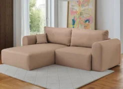 Polsterecke mit Bettfunktion und Dekokissen
