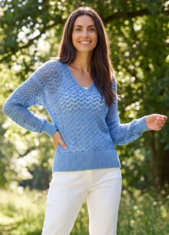Pullover aus hochwertigem Glanzeffektgarn