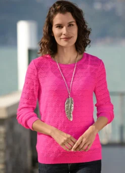 Pullover in Ajourstrick