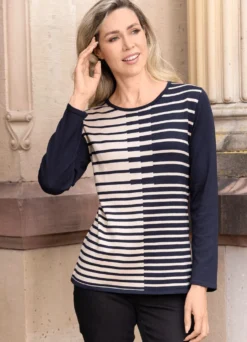 Pullover in Feinstrick