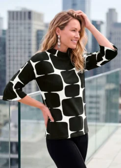 Pullover in Feinstrick