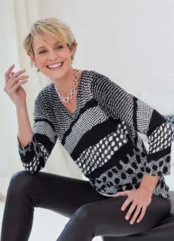 Pullover in Feinstrick