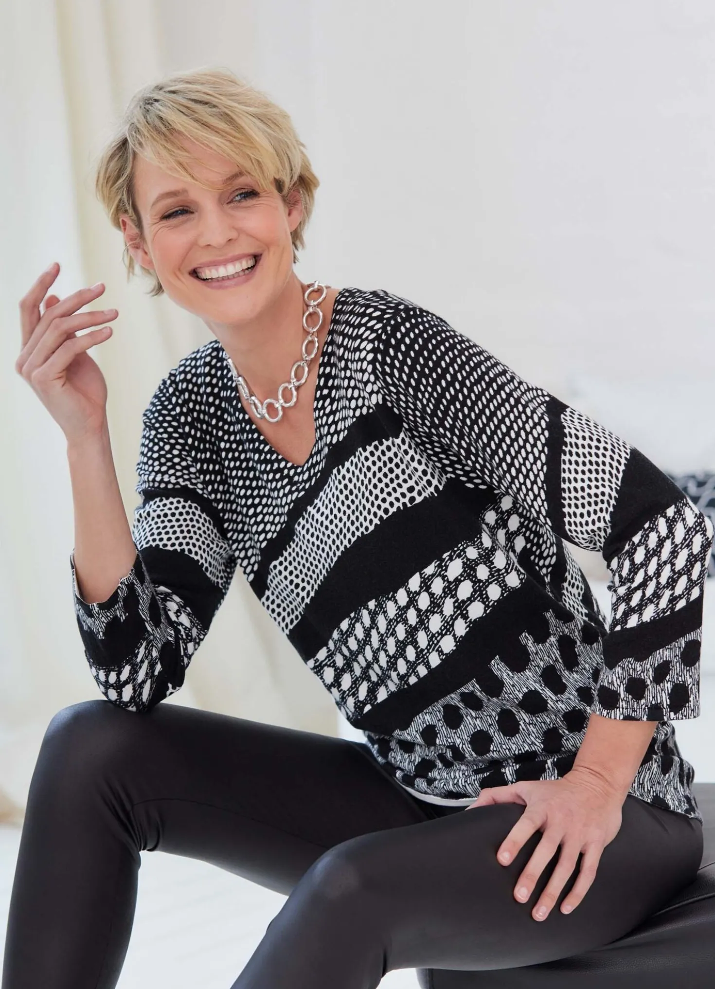 Pullover in Feinstrick