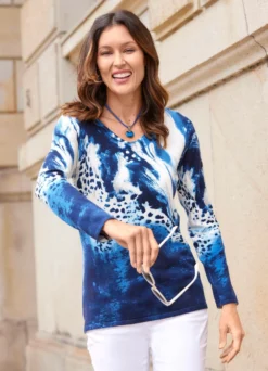 Pullover in Feinstrick mit Tierfellmuster