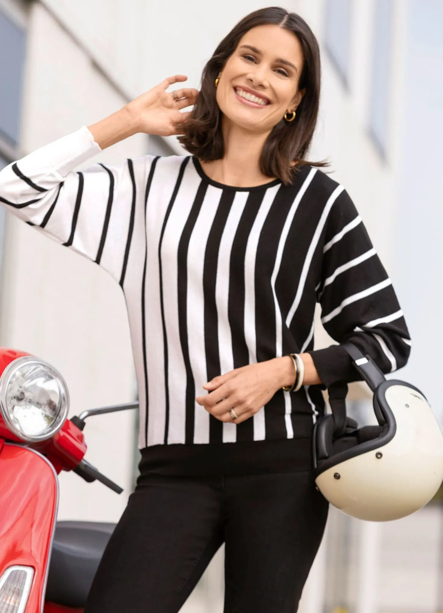 Pullover in Fledermausform