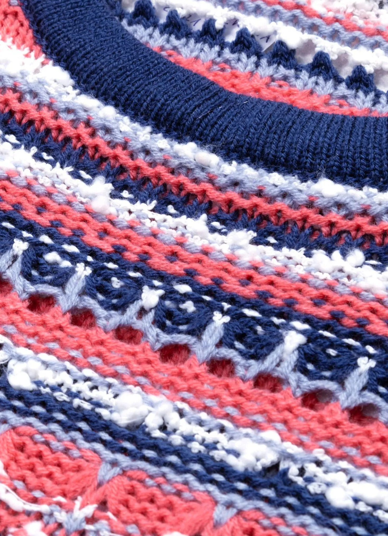 Pullover in Garnmix