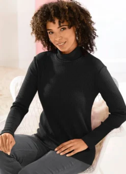 Pullover in Rippenstrick