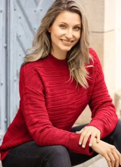 Pullover in Strukturmix