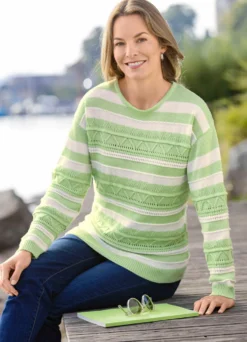 Pullover mit Alloverringeln