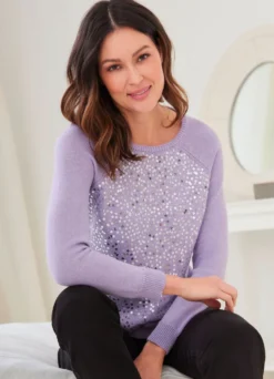 Pullover mit aufwendiger Paillettenzier