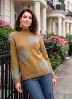 Pullover mit Blumendessin