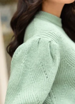 Pullover mit dekorativer Faltenlegung