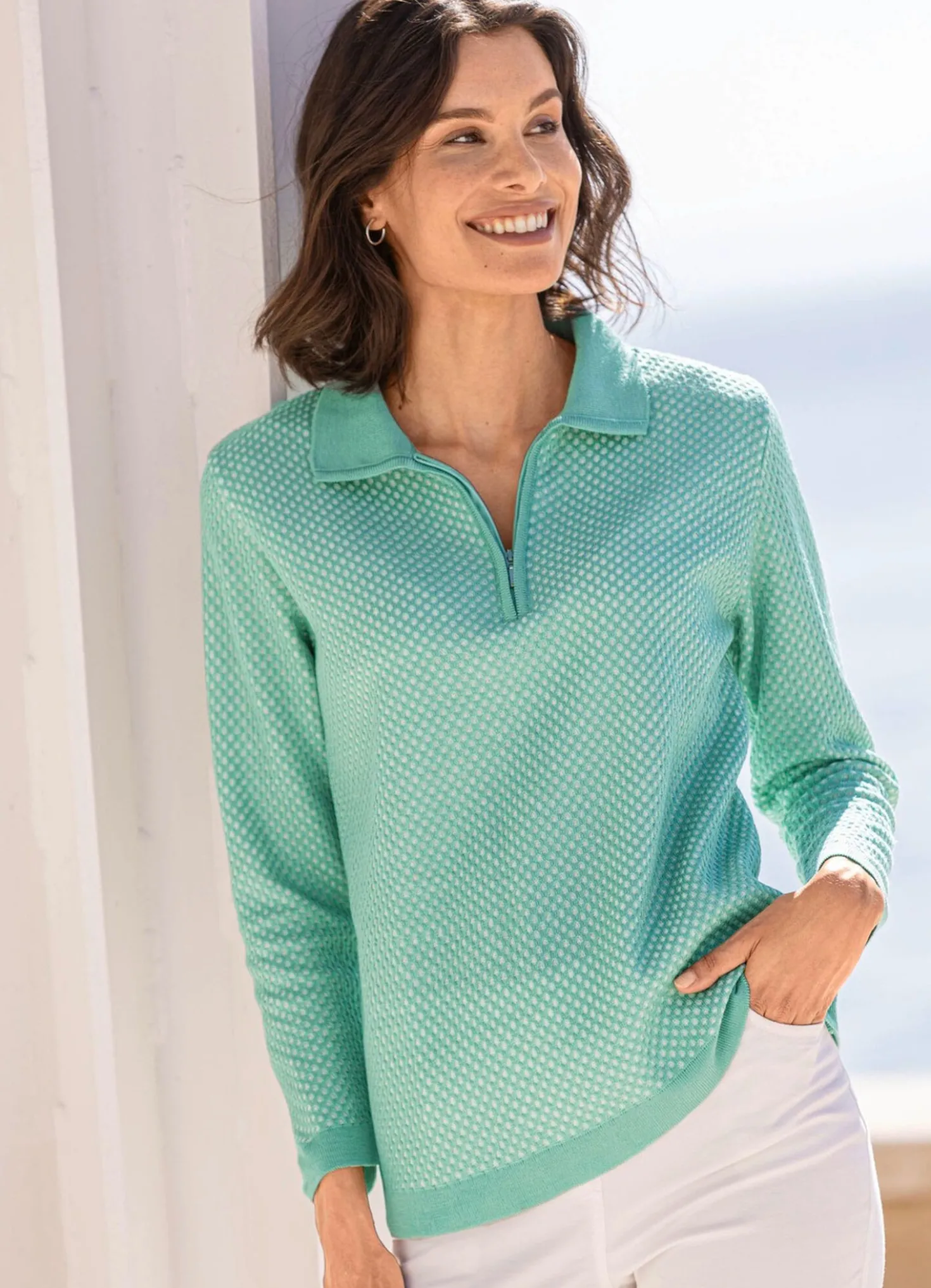 Pullover mit dezentem Glanz