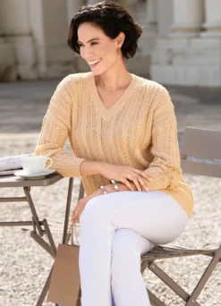Pullover mit edlen Glitzerakzenten