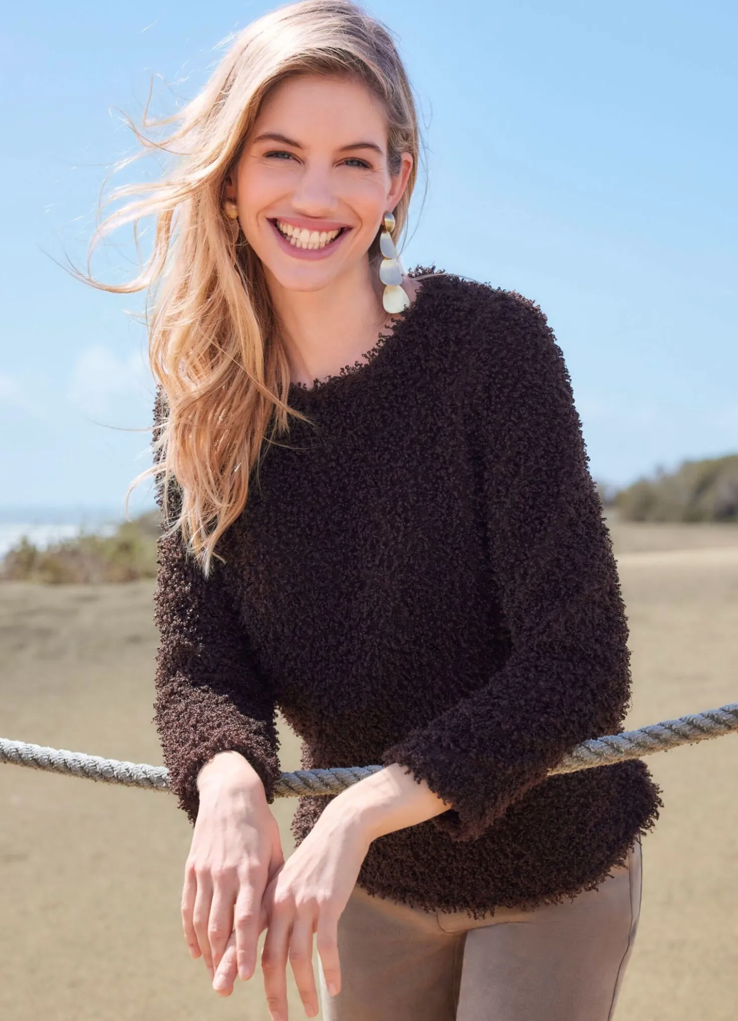 Pullover mit Effektgarn