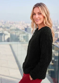 Pullover mit Effektgarn