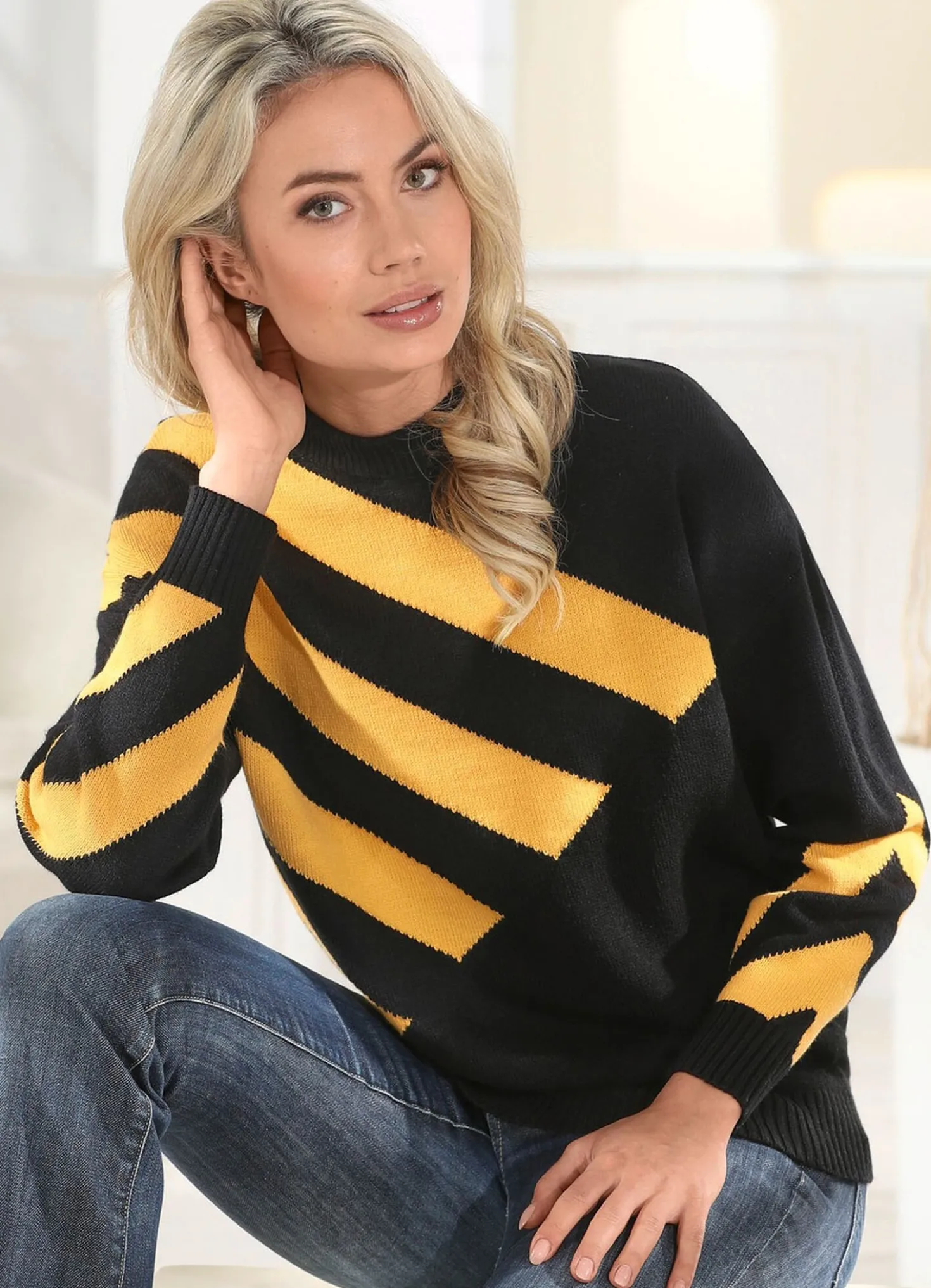 Pullover mit Intarsienmuster