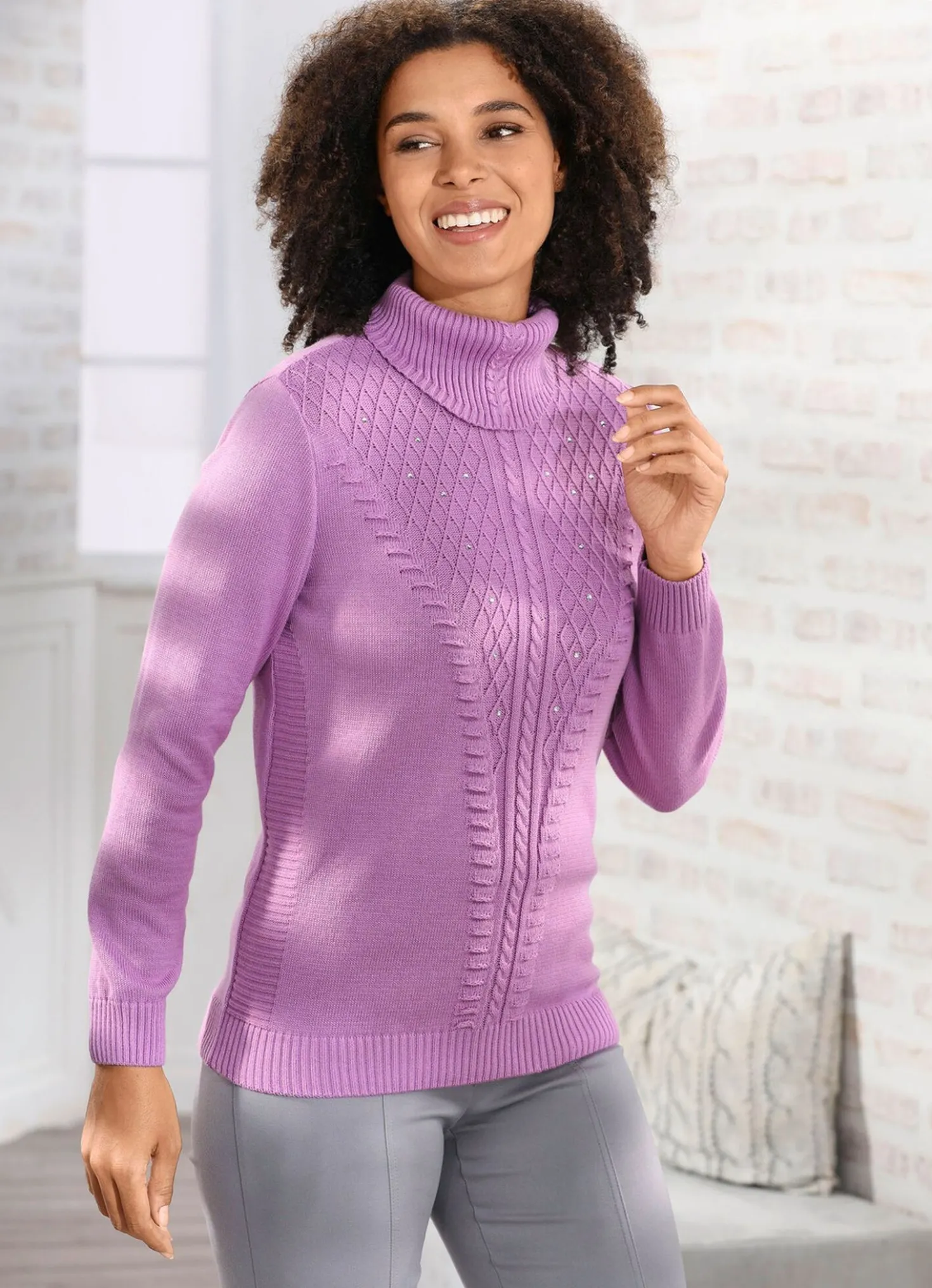 Pullover mit Strasszier