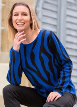 Pullover mit streckendem Muster