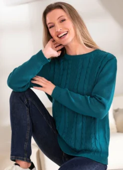 Pullover mit streckender Struktur