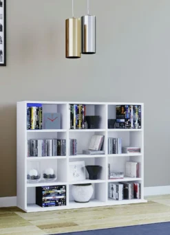 Regal aus Holzstruktur-Nachbildung