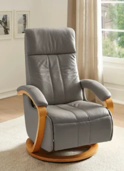 Relaxsessel mit Fußstütze
