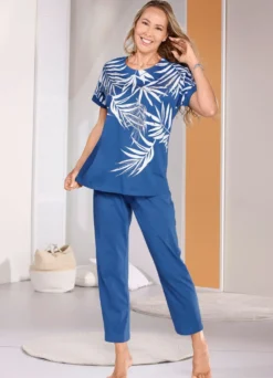 Schlafanzug von Laurina mit 7/8-langer Hose