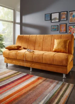 Schlafsofa mit Bettkasten und Dekokissen
