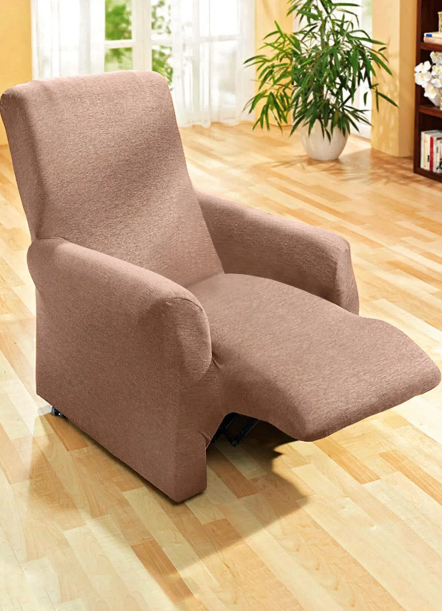 Schützende Stretchbezüge für Sessel und Sofa