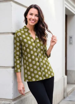 Shirtbluse mit farbbrillantem Druck
