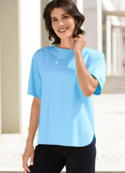 Shirt in legerer Form