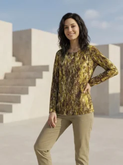 Shirt mit farbbrillantem Allover-Druck