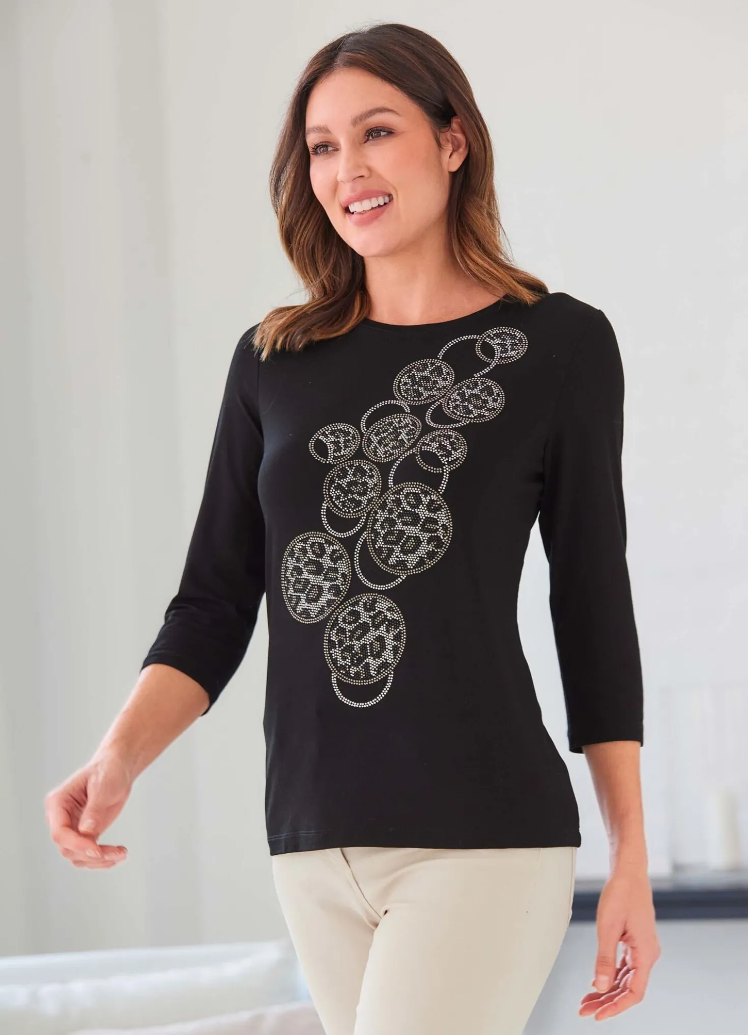 Shirt mit hübscher Plättchenzier im Vorderteil