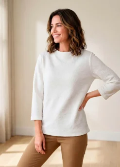 Shirt mit modischem Halsausschnitt