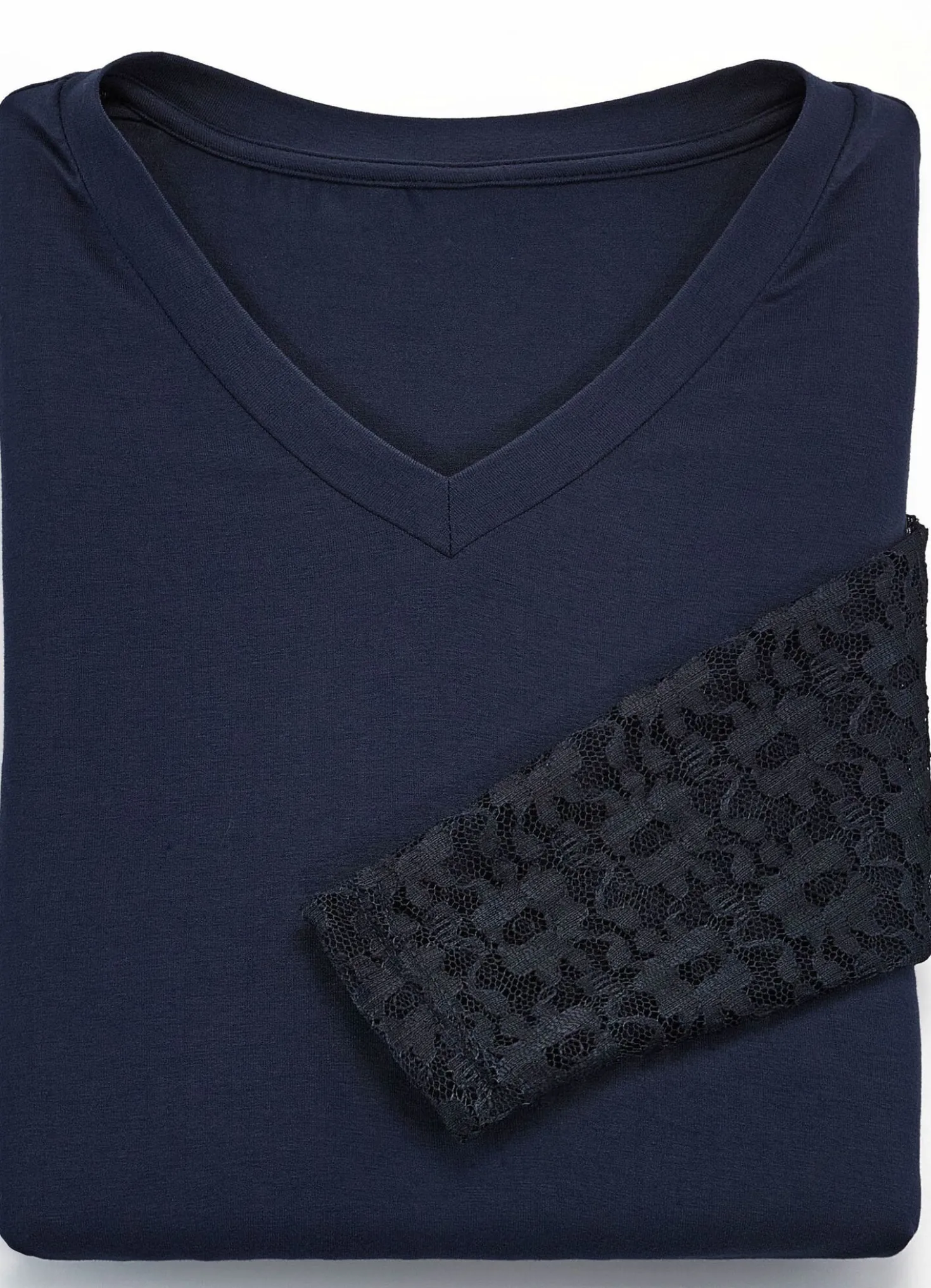 Shirt mit V-Ausschnitt