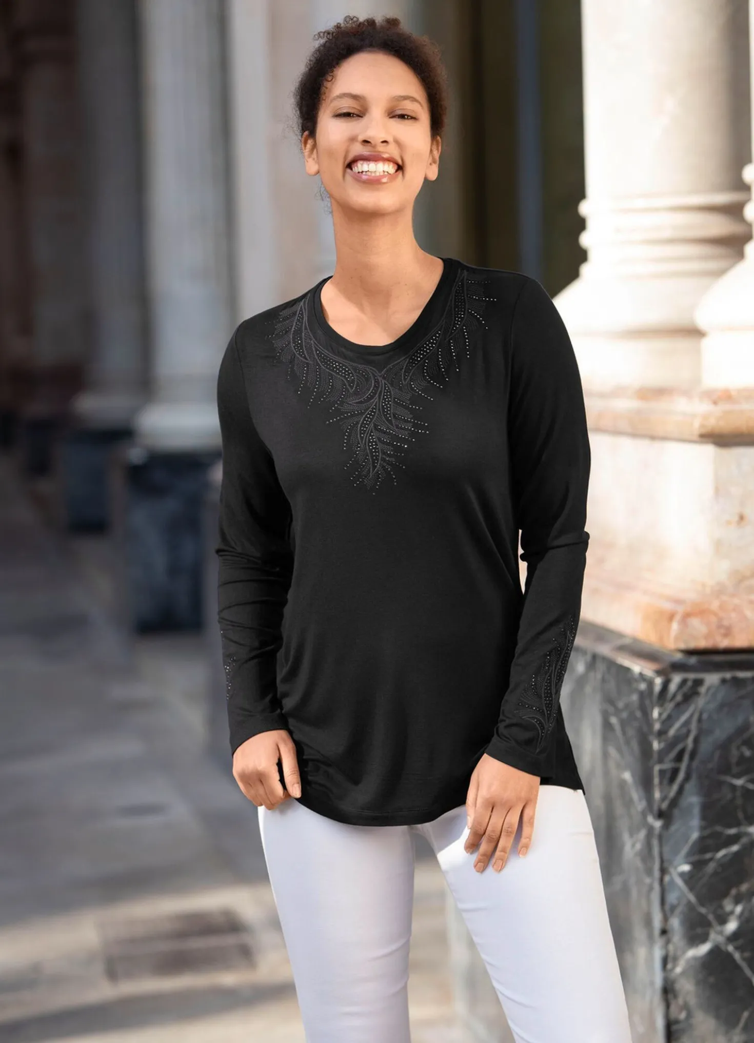 Shirt-Tunika mit Ton-in-Ton Stickerei