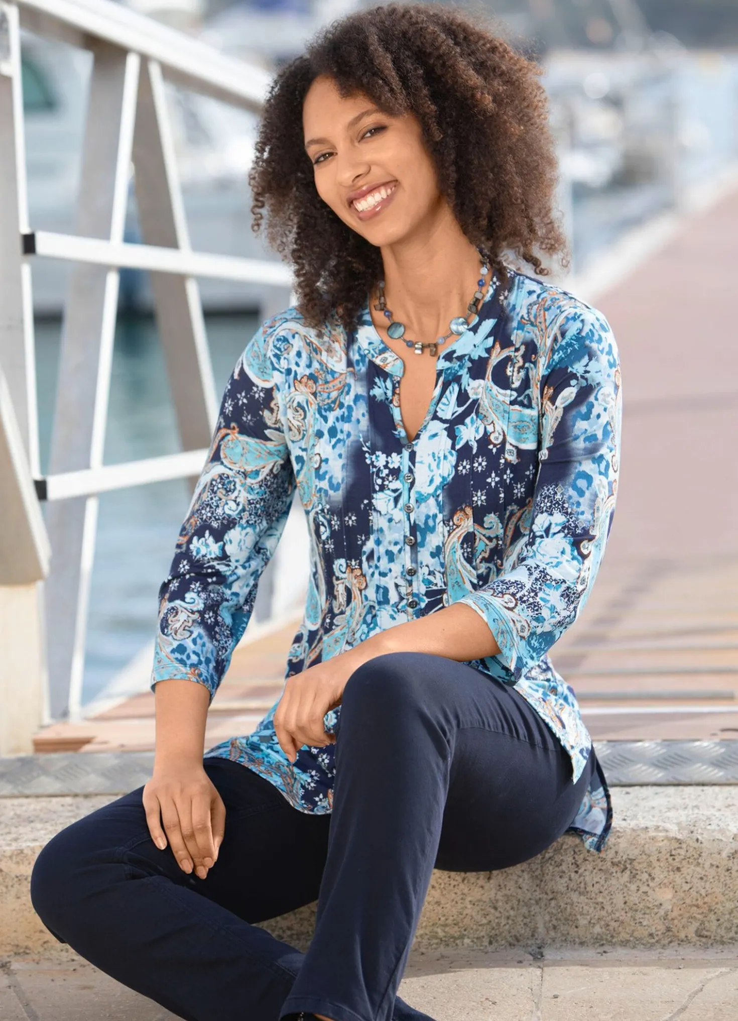 Shirt-Tunika mit Zierknopfleiste
