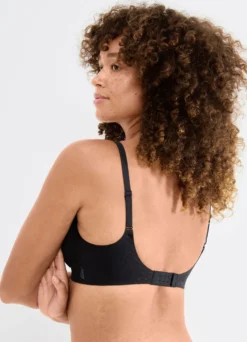 sloggi ZERO Feel-Push-up-BH mit Elastikspitze