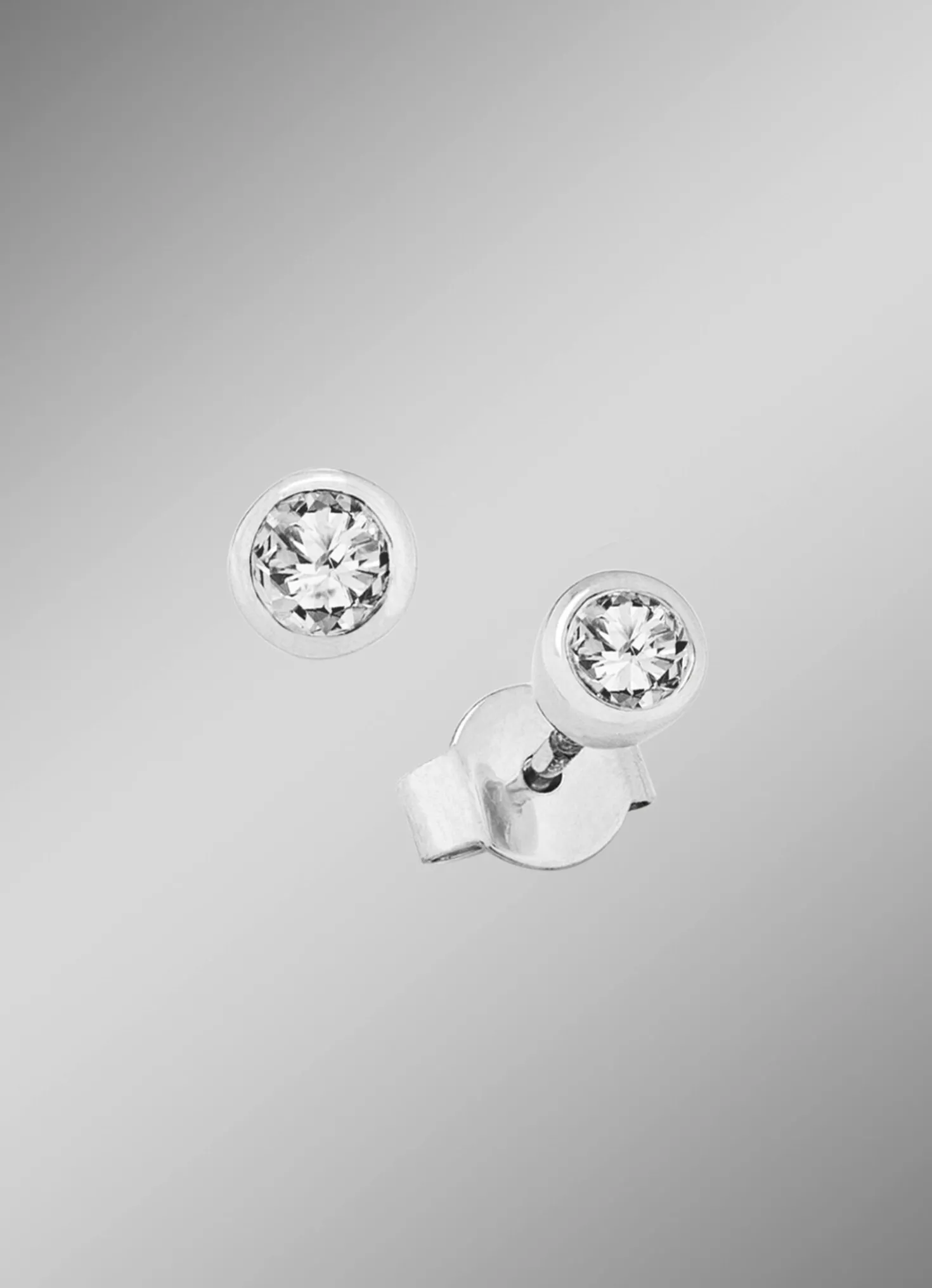 Solitär-Ohrstecker mit Brillanten