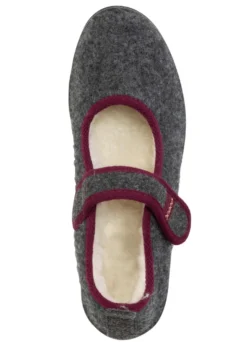 Spangenschuh aus weichem Filz